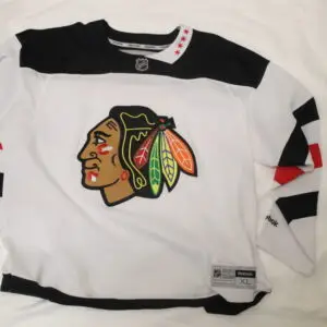 Chicago Black Hawks Jersey SIZE XL (USED)